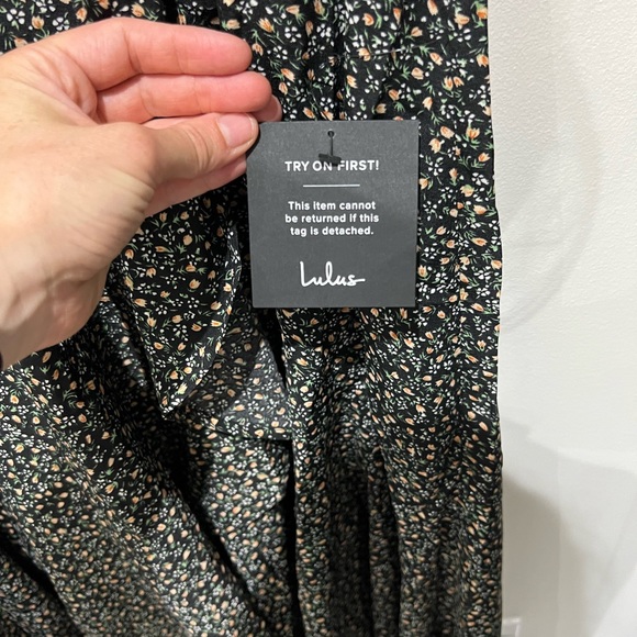 Brand new dress with tags - Picture 7 of 7